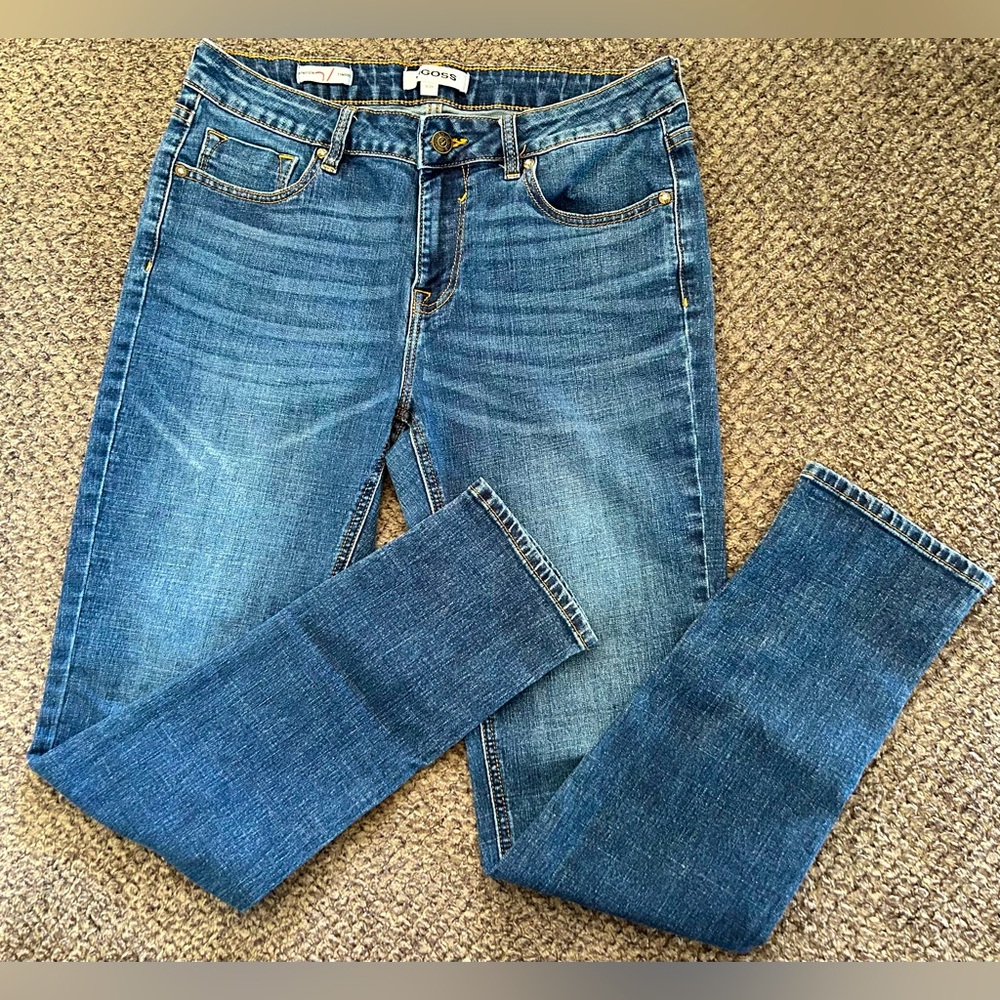 Vigoss skinny straight leg jeans